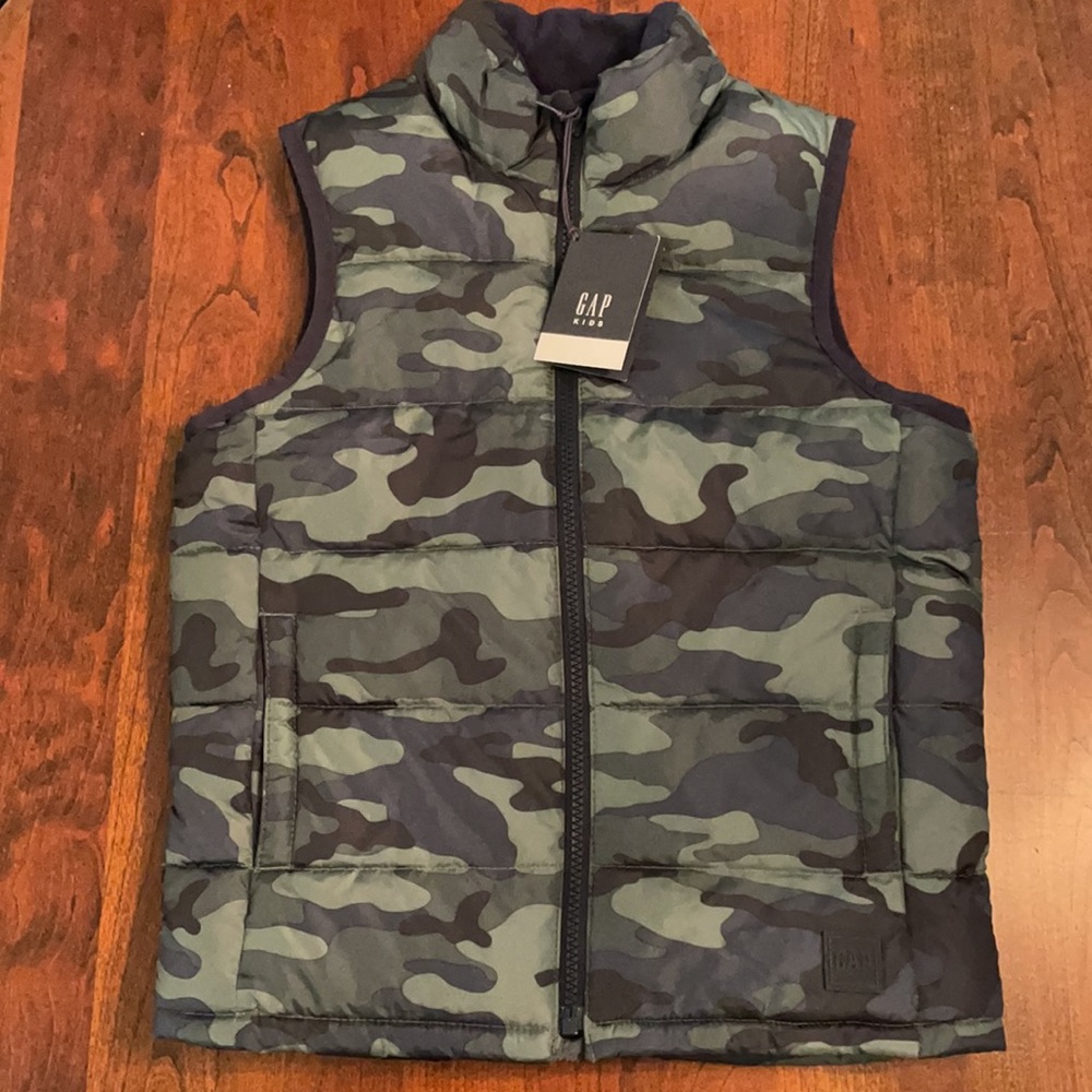 Gap Kids Vest boys small NWT